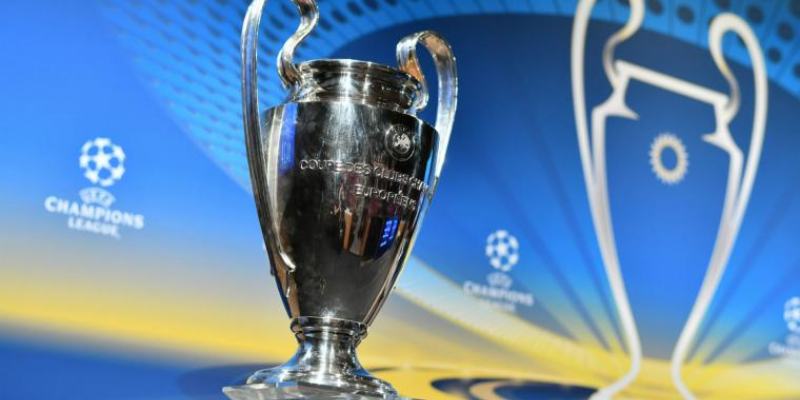 3 giai đoạn phát triển giải bóng đá Champions League